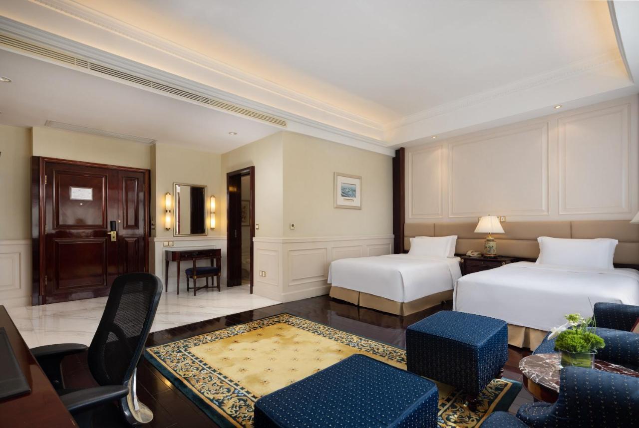 Crowne Plaza Hotel & Suites Landmark Shenzhen By Ihg - Nearby Luohu Border, Indoor Heated Swimming Pool, Complimentary Welcome Drink Eksteriør bilde