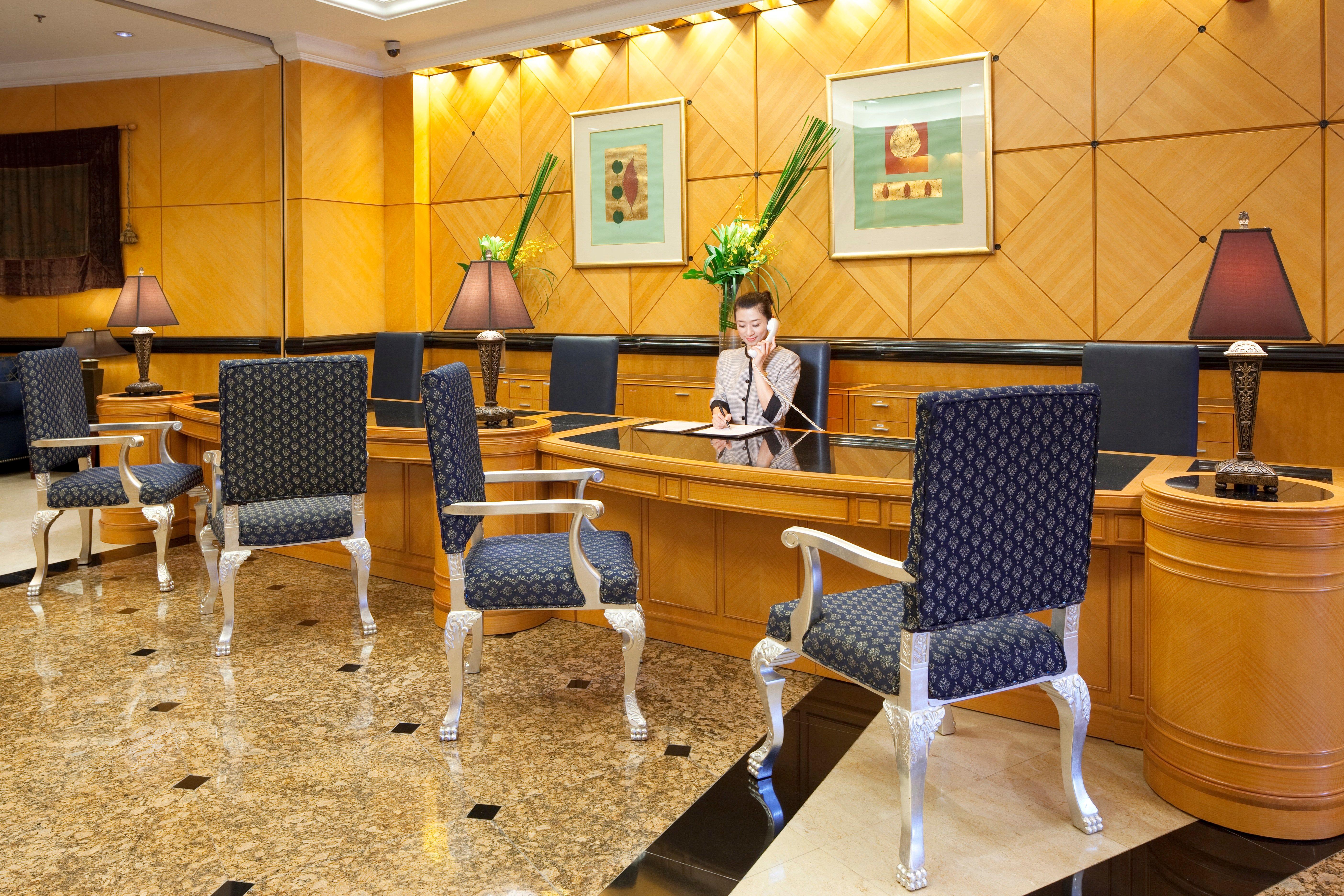Crowne Plaza Hotel & Suites Landmark Shenzhen By Ihg - Nearby Luohu Border, Indoor Heated Swimming Pool, Complimentary Welcome Drink Eksteriør bilde